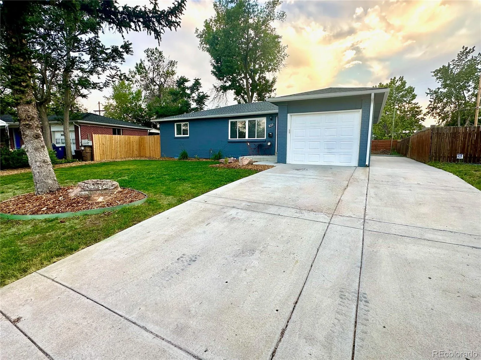925 Kohl Street Broomfield CO 80020 MLS #REC5906704 07032026222837 1600 38