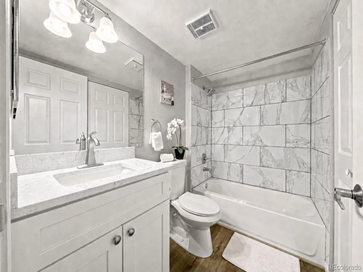 12093 W Cross Drive #204 Littleton CO 80127 | MLS #REC5907748 08262026150428 1200 21