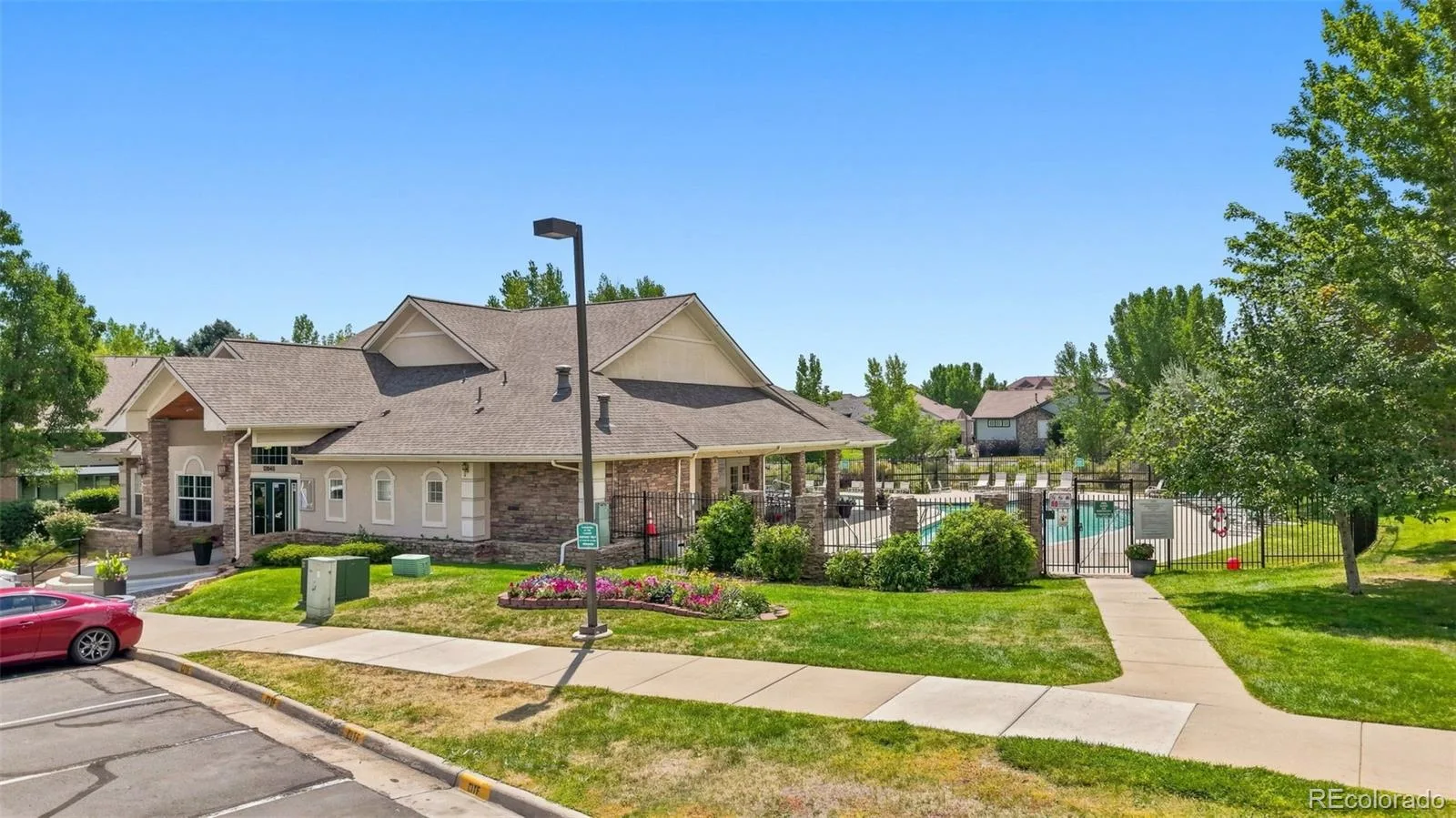 12093 W Cross Drive #204 Littleton CO 80127 | MLS #REC5907748 08262026150428 1600 39