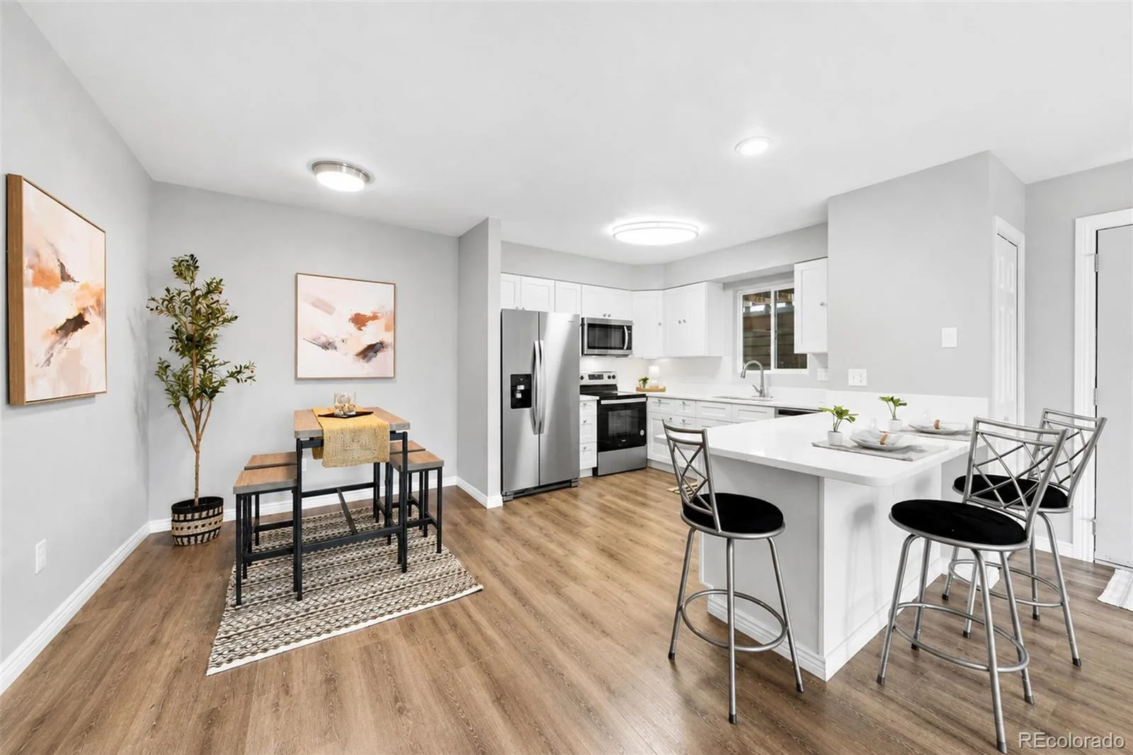 12093 W Cross Drive #204 Littleton CO 80127 | MLS #REC5907748 08262026150428 1600 5