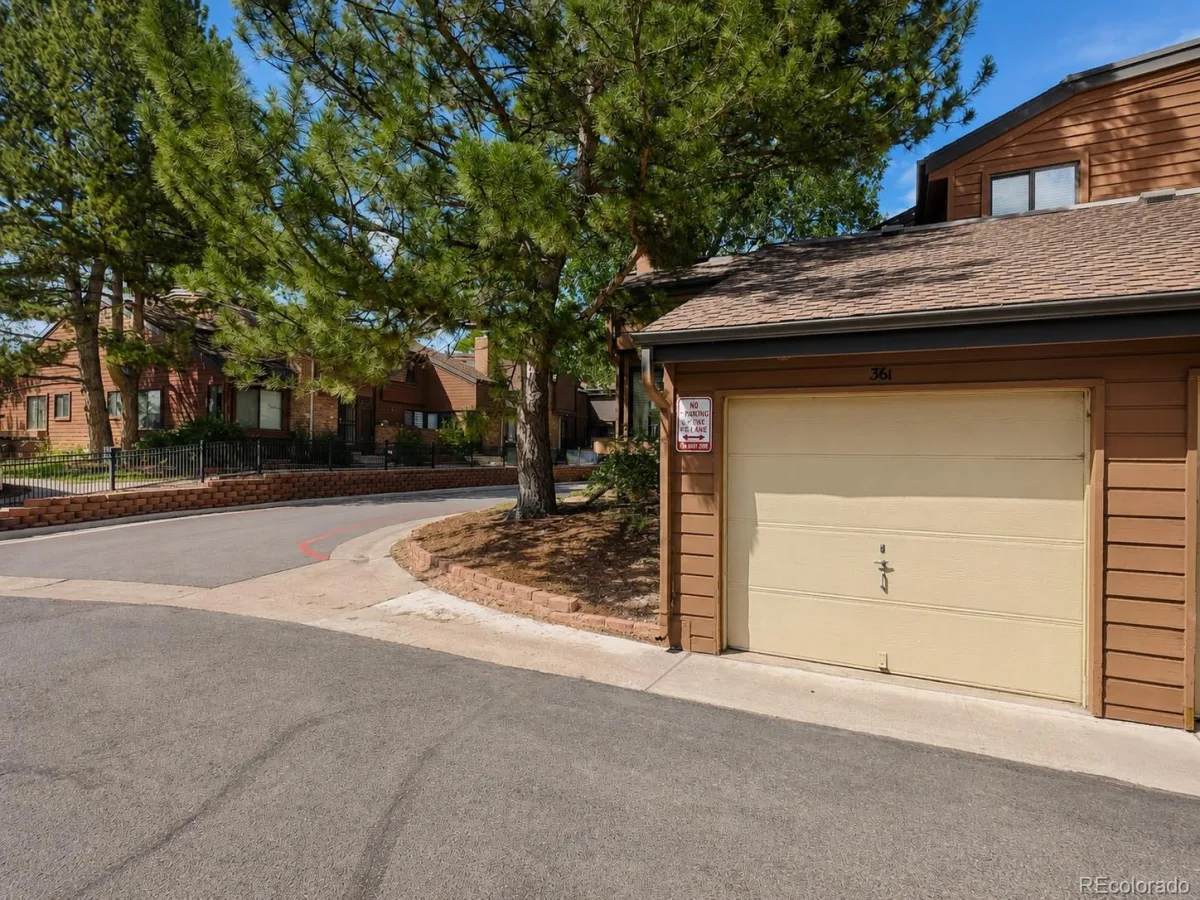 2685 S Dayton Way #361 Denver CO 80231 | MLS #REC5907757 09222026111929 1200 16