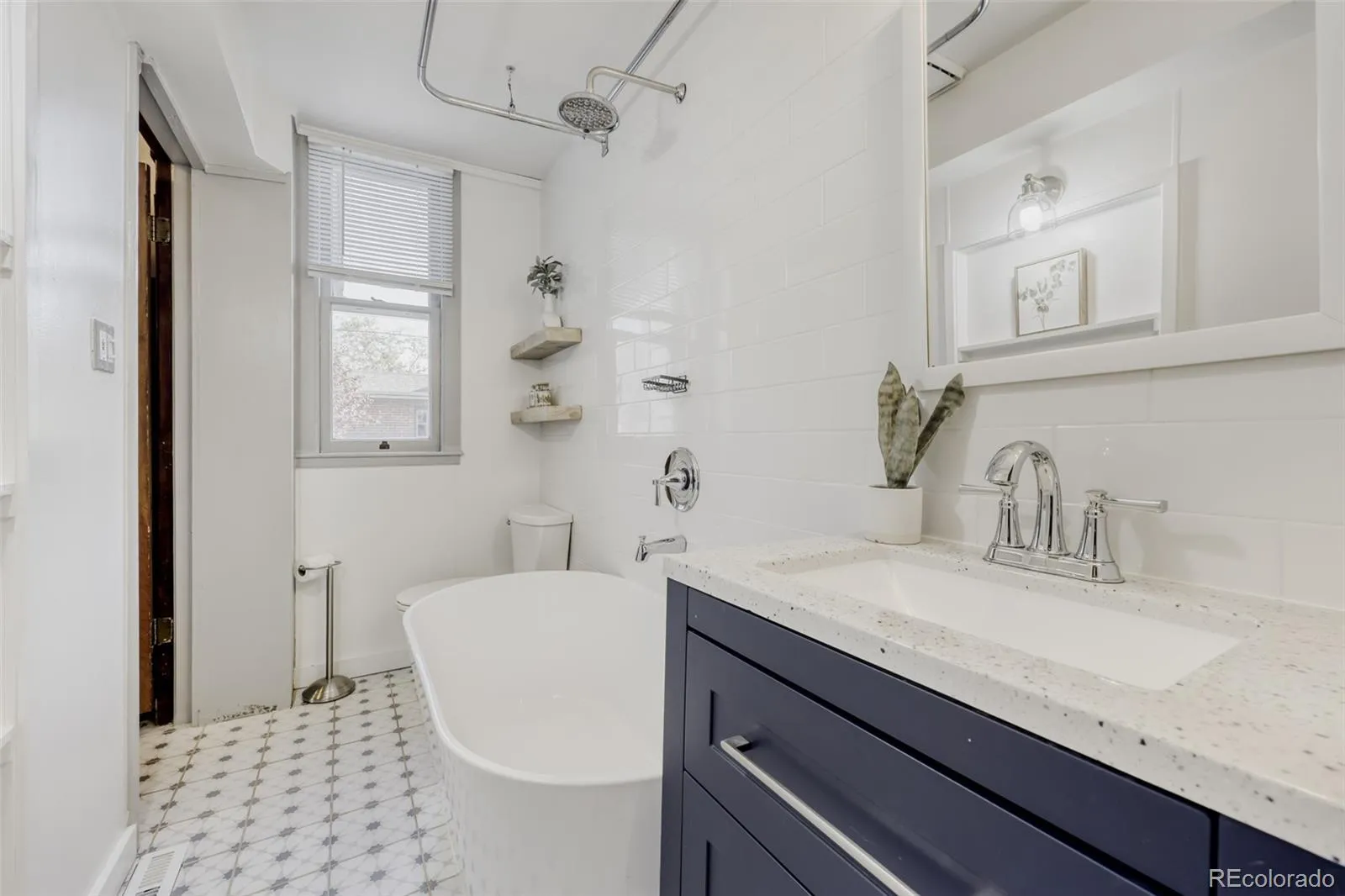 4922 W 34th Avenue Denver CO 80212 MLS #REC5909730 04212026232426 1600 15
