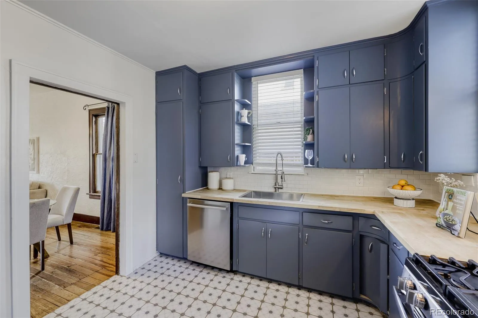 4922 W 34th Avenue Denver CO 80212 MLS #REC5909730 04212026232426 1600 5