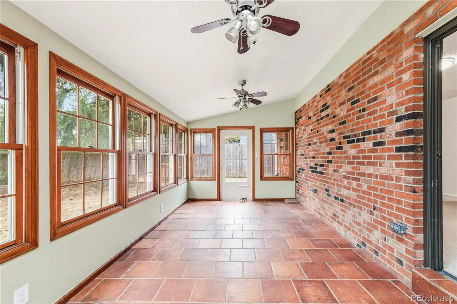 04172026010607 1600 20