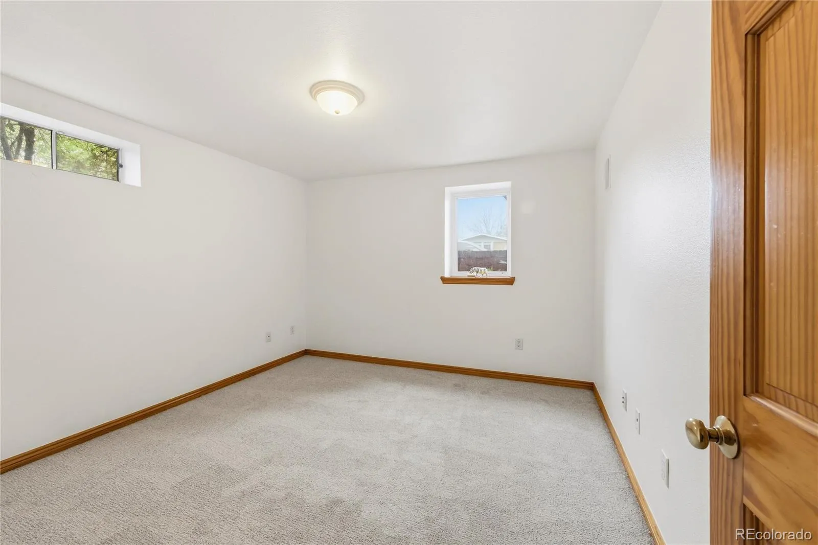 04172026010607 1600 32