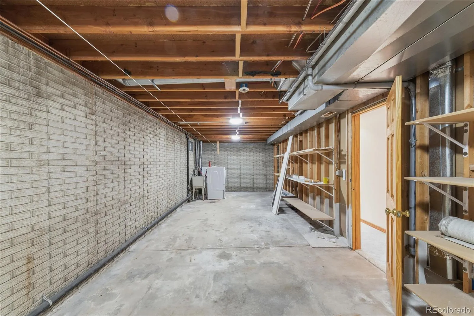 04172026010607 1600 34