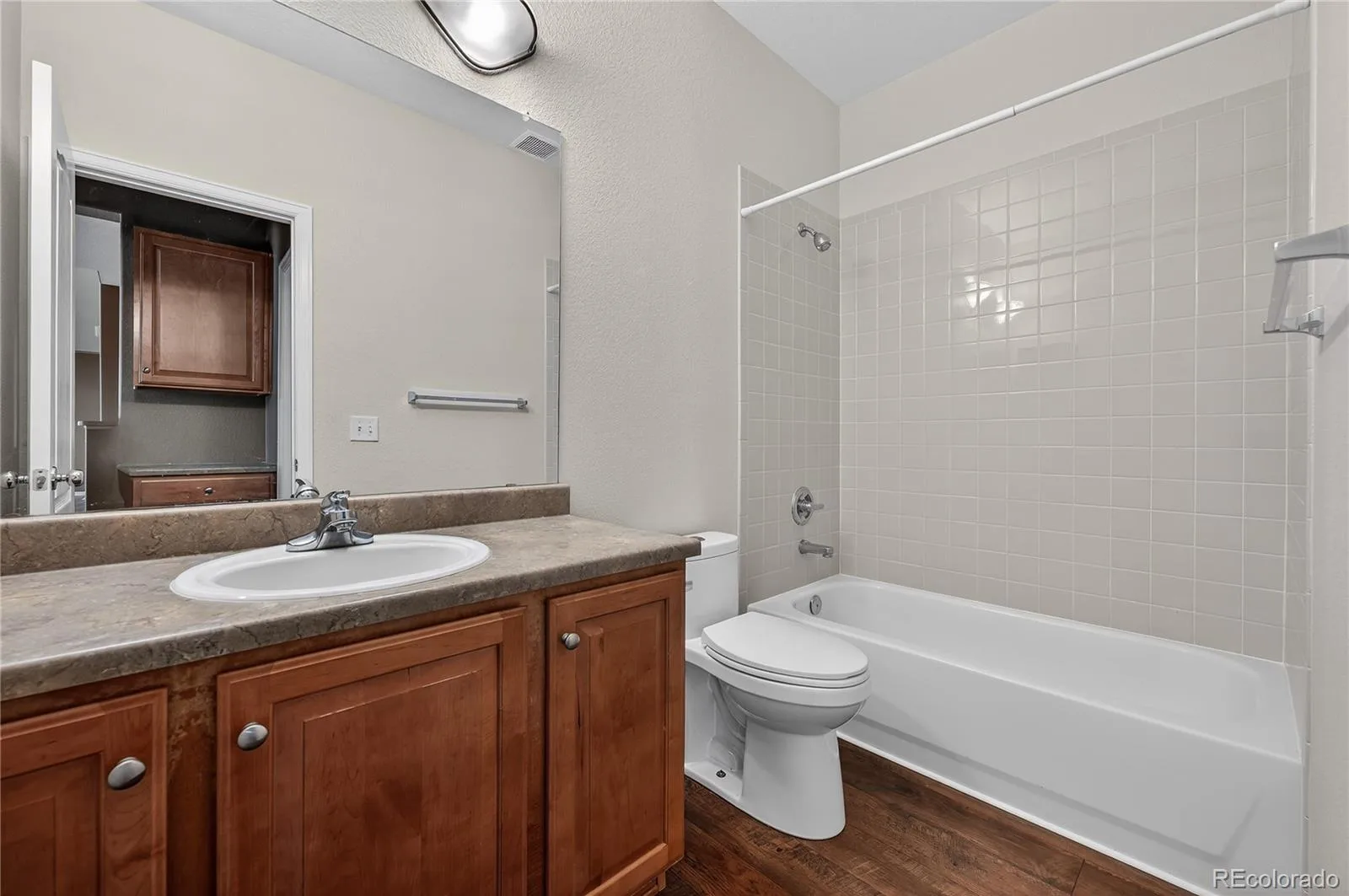10531 Ashfield Street #D Highlands Ranch CO 80126 | MLS #REC5913403 06172026001015 1600 12