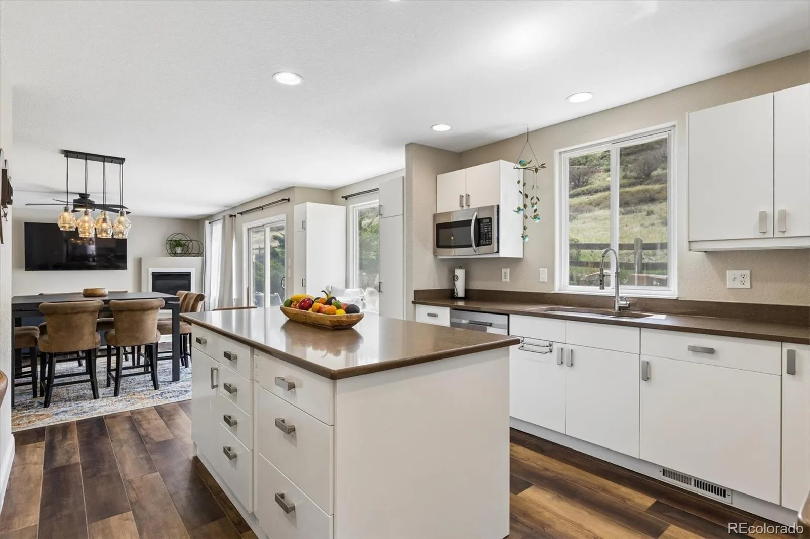 7635 Jared Way Littleton CO 80125 | MLS #REC5913477 06192026234729 1600 11