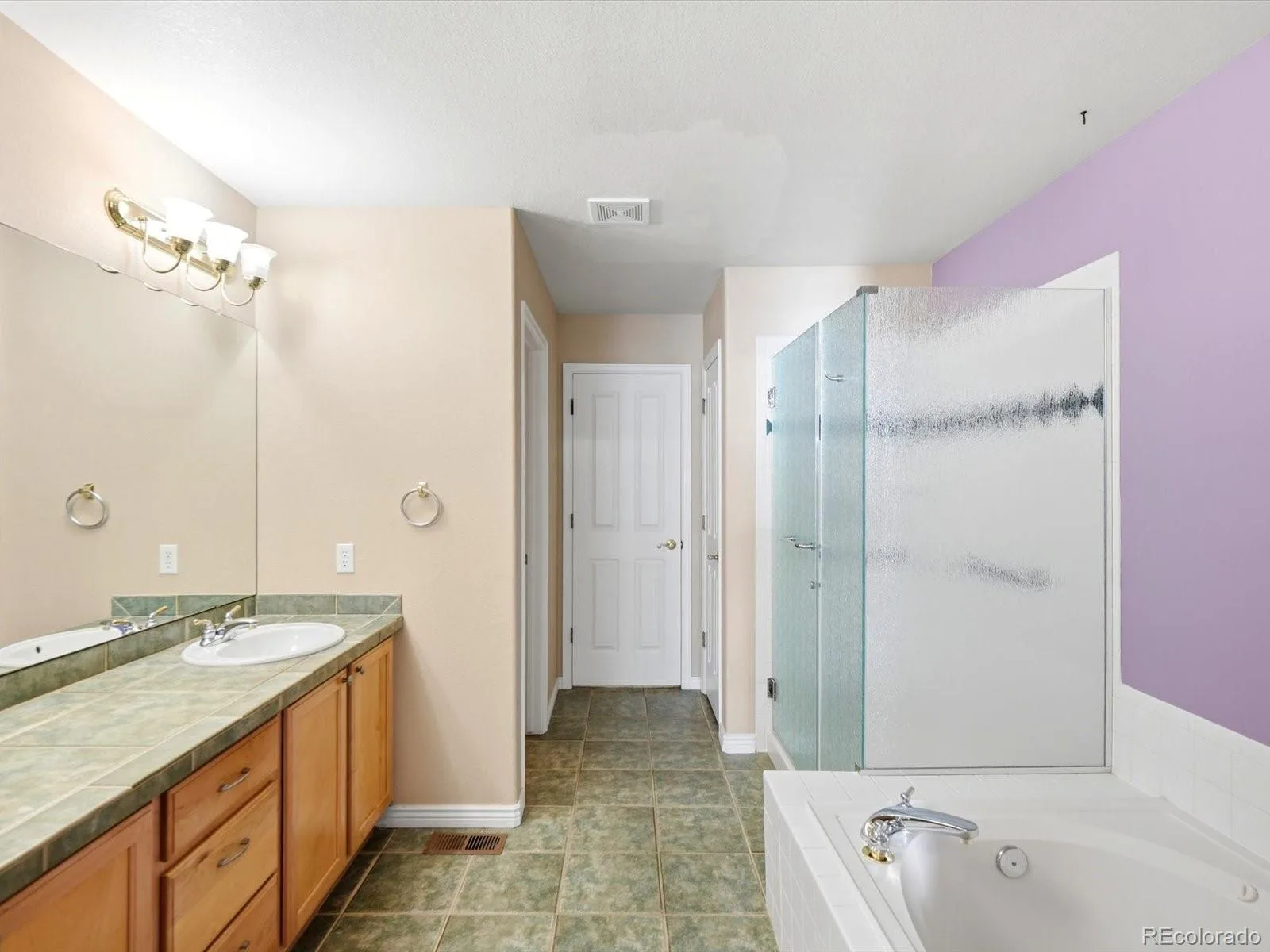 7700 W Grant Ranch Boulevard #5D Littleton CO 80123 | MLS #REC5915944 08222026202723 1600 33
