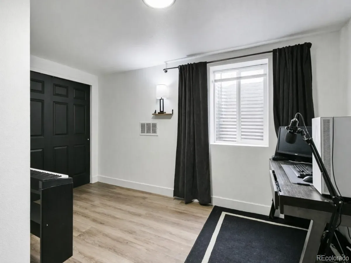 03312026153628 1200 32