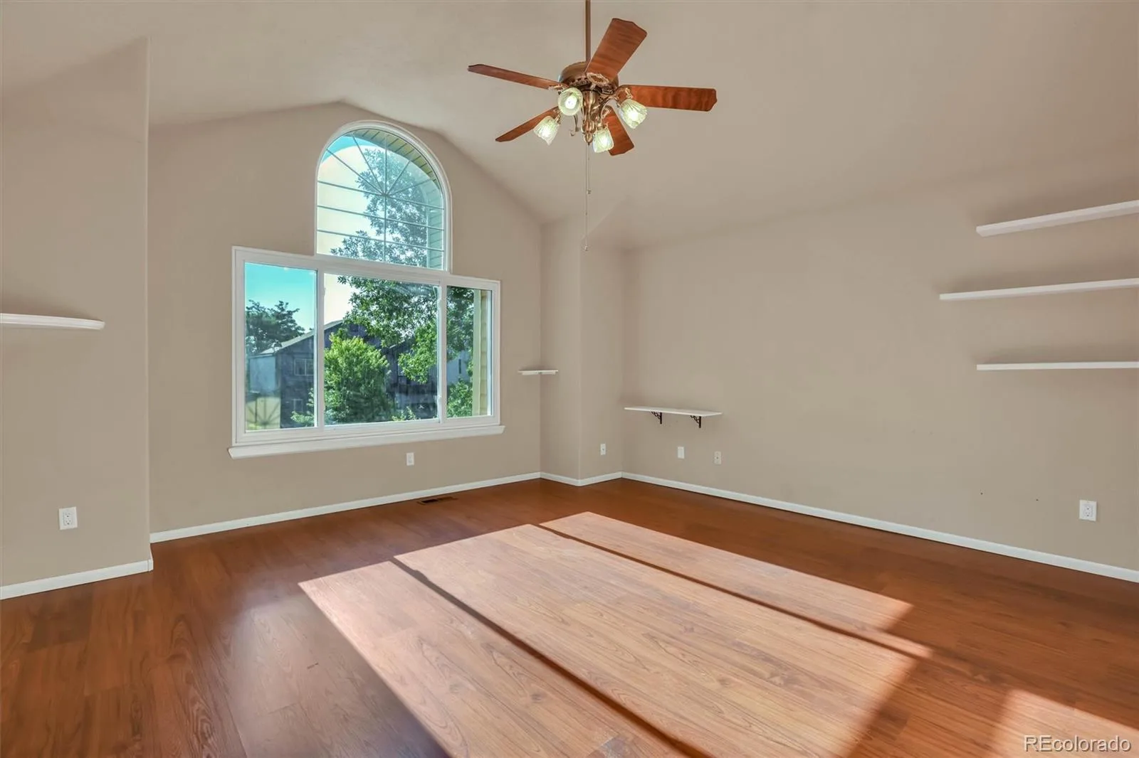 5339 S Jebel Street Aurora CO 80015 | MLS #REC5916759 08082026184500 1600 19