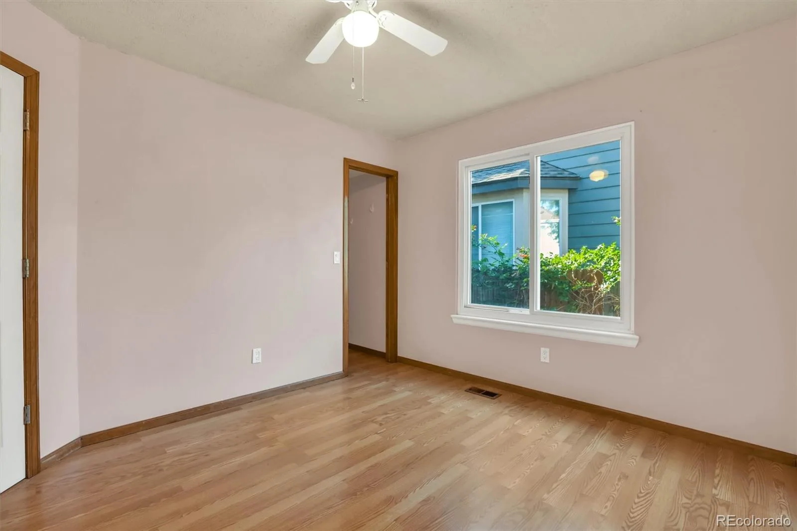 5339 S Jebel Street Aurora CO 80015 | MLS #REC5916759 08082026184500 1600 24