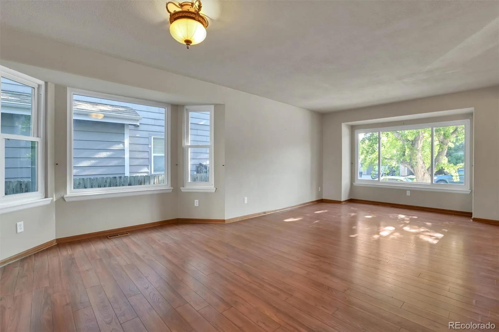 5339 S Jebel Street Aurora CO 80015 | MLS #REC5916759 08082026184500 1600 6