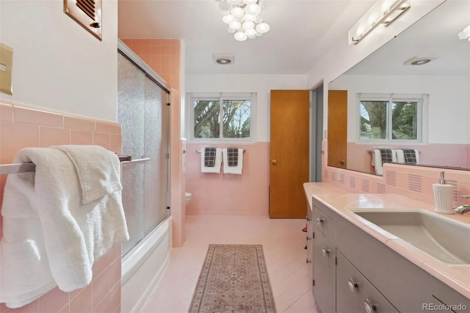 17 Hillside Drive Wheat Ridge CO 80215 MLS #REC5917711 05132026232753 1600 23