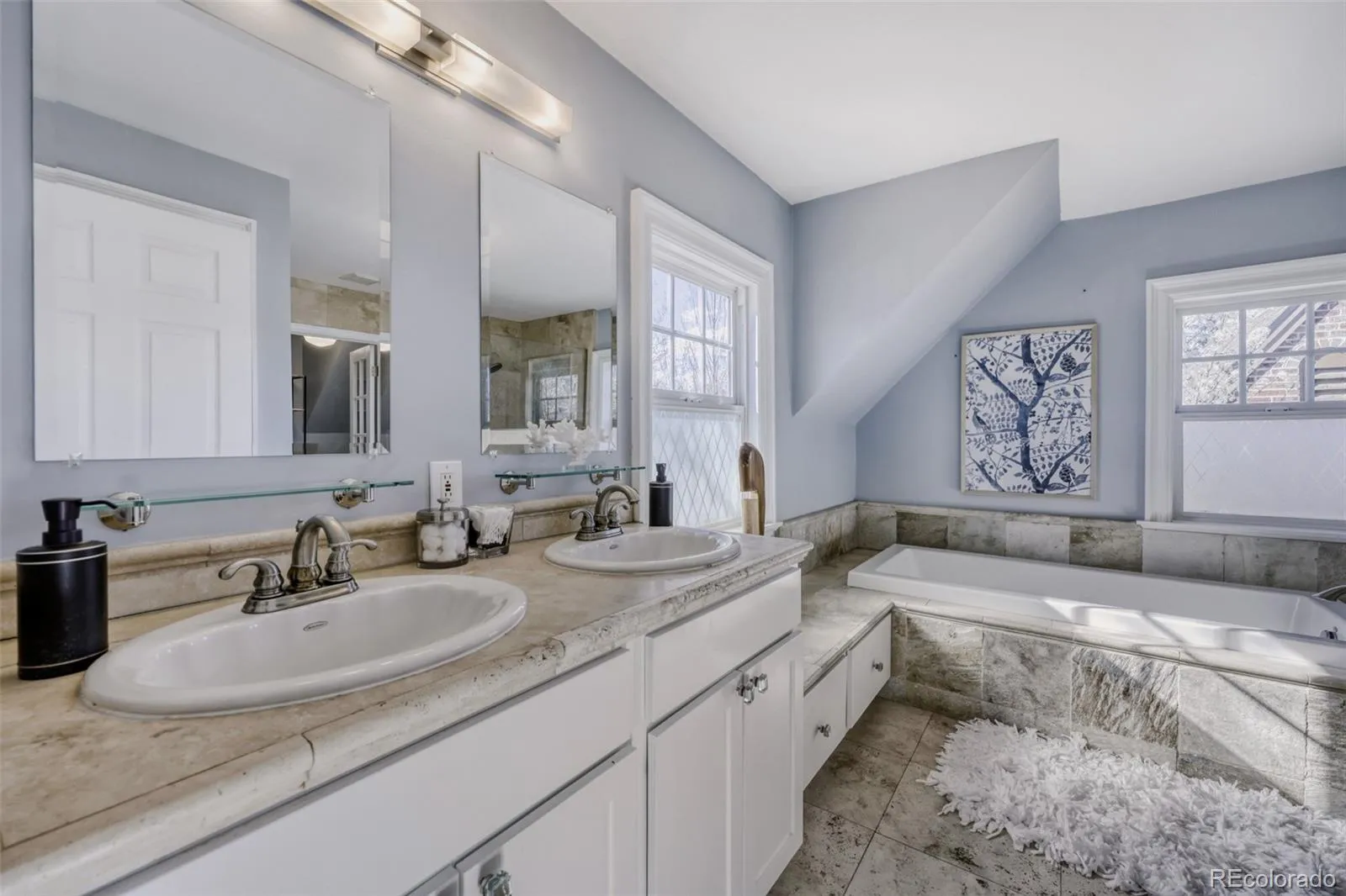 04112026154716 1600 14