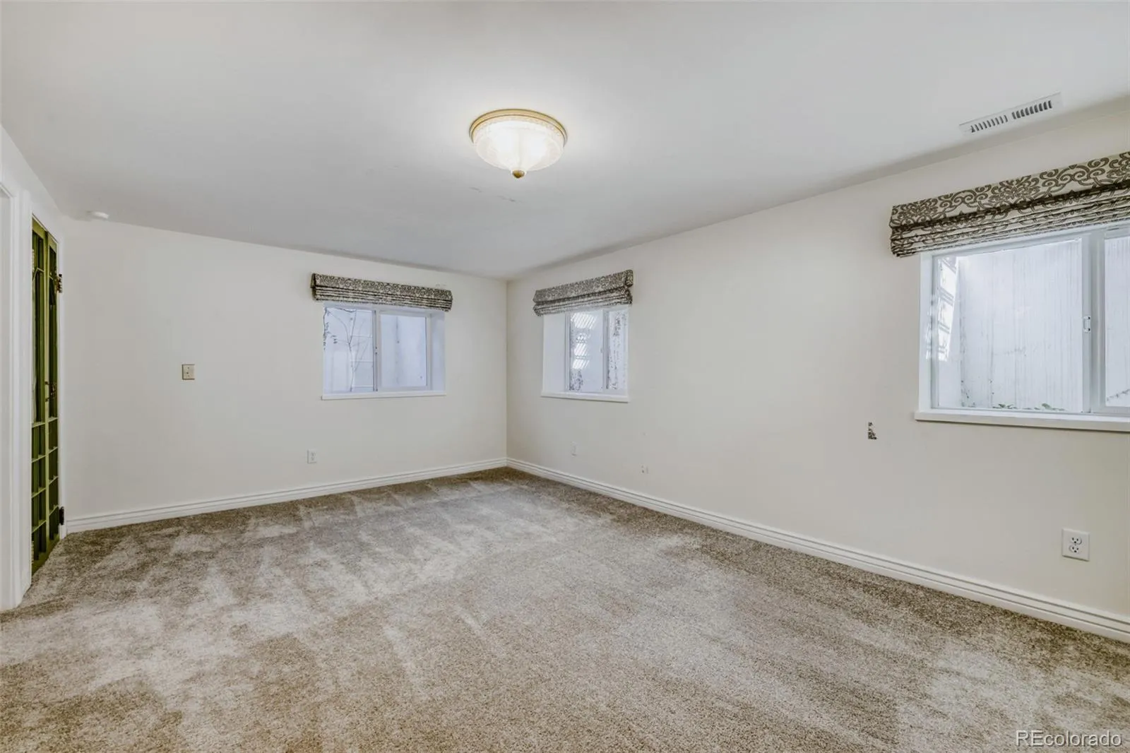 04112026154716 1600 22