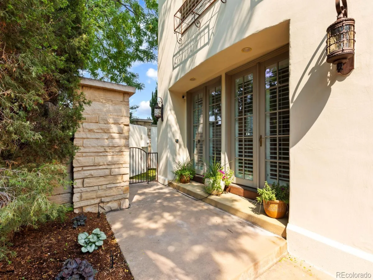 100 S University Boulevard #1 Denver CO 80209 | MLS #REC5918764 08062026182230 1200 10