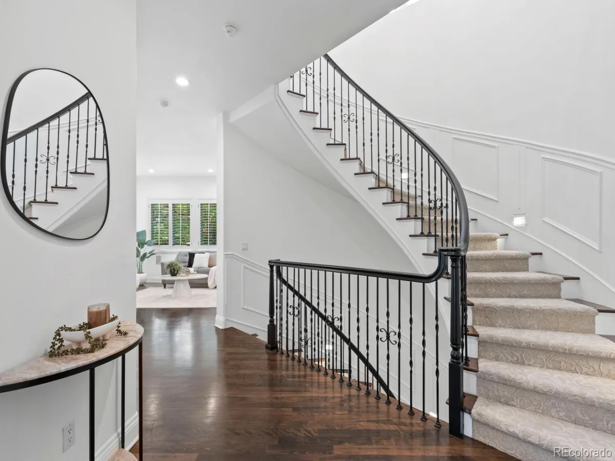 100 S University Boulevard #1 Denver CO 80209 | MLS #REC5918764 08062026182230 1200 14