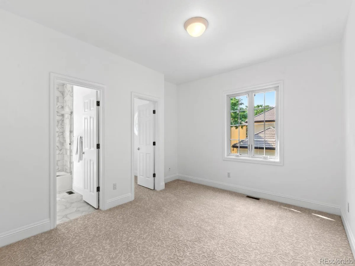 100 S University Boulevard #1 Denver CO 80209 | MLS #REC5918764 08062026182230 1200 34