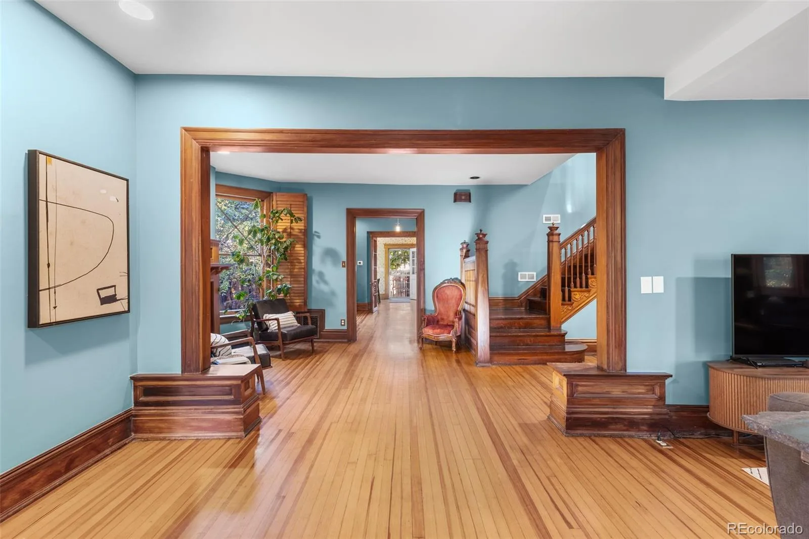 725 N Downing Street Denver CO 80218 | MLS #REC5918932 09242026065457 1600 2