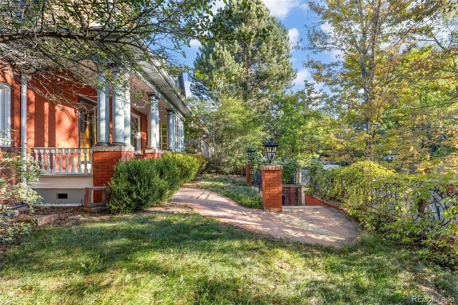 725 N Downing Street Denver CO 80218 | MLS #REC5918932 09242026065457 1600 43