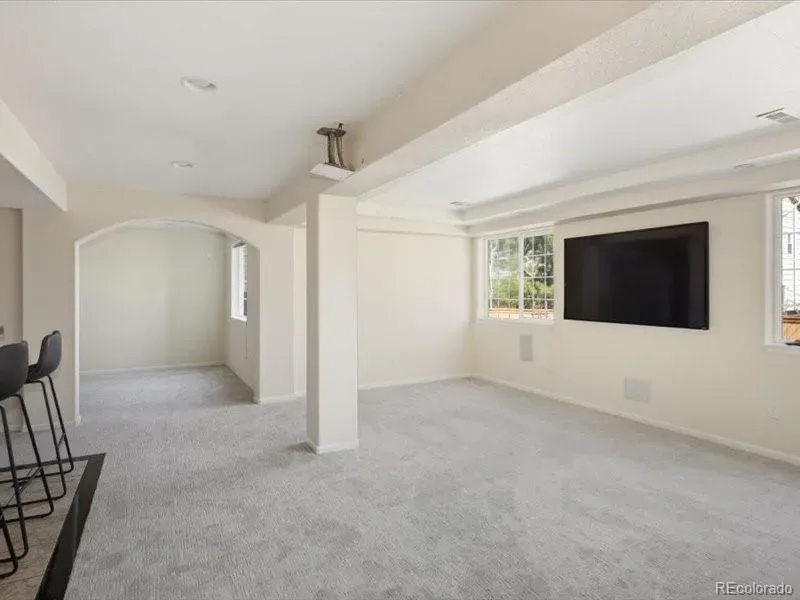 03292026022126 800 34