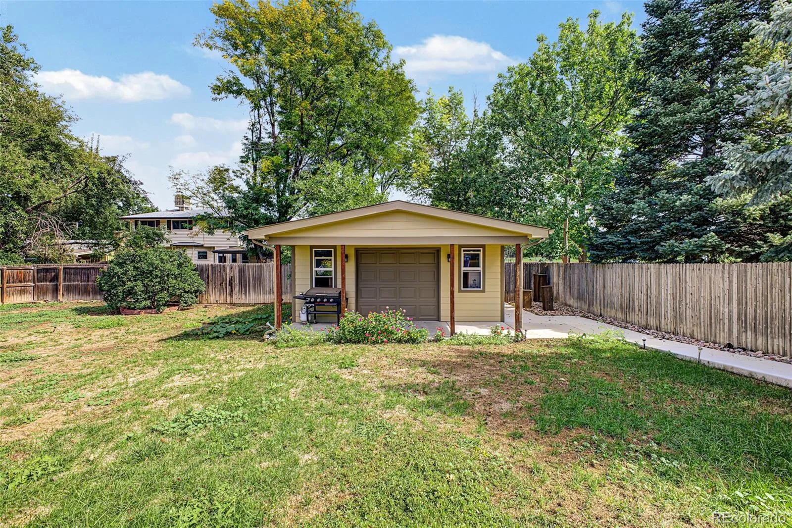 3132 S Boston Court Denver CO 80231 | MLS #REC5923914 10092026004853 1600 46