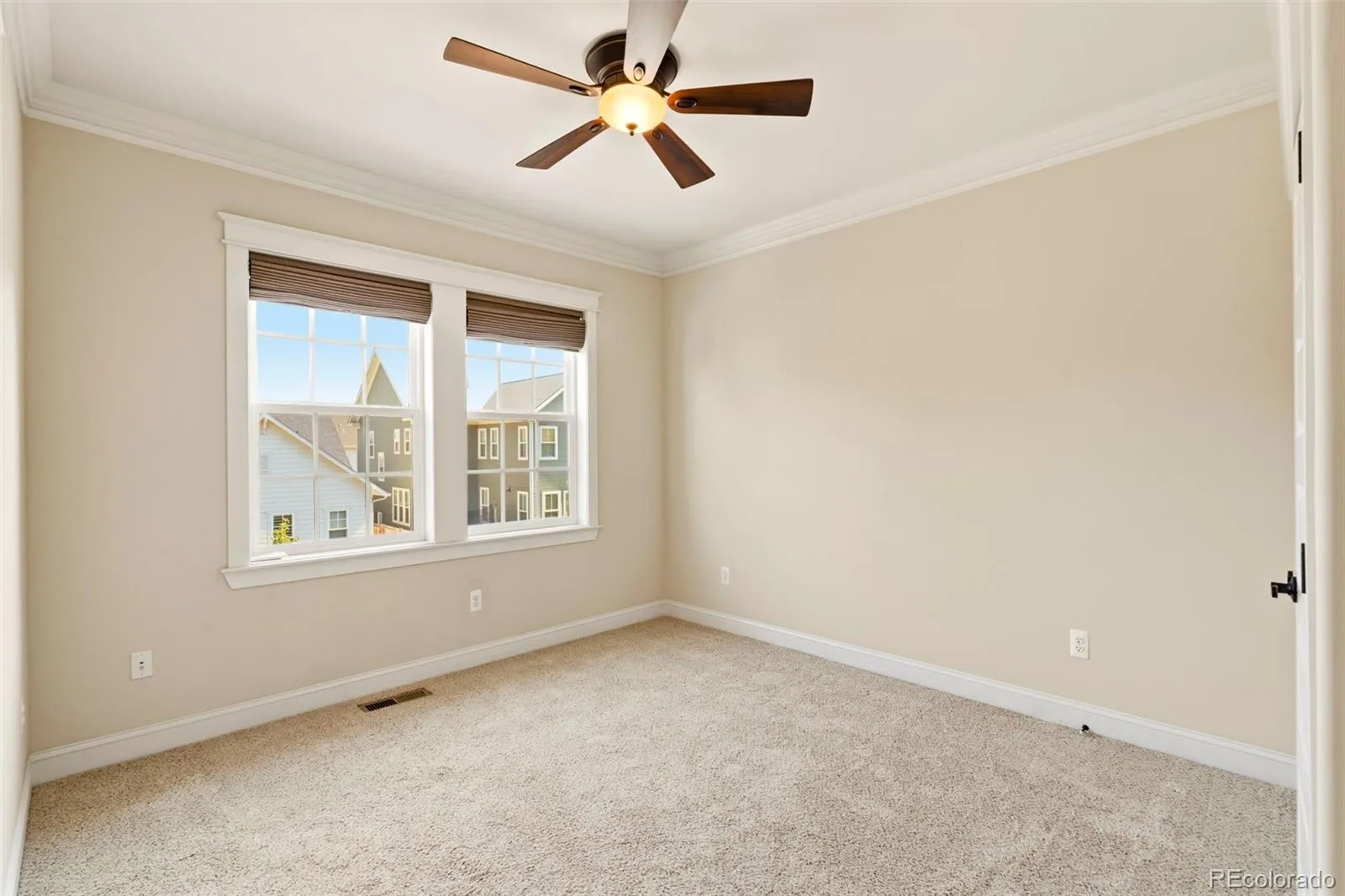 9427 E 51st Drive Denver CO 80238 | MLS #REC5924478 08202026033613 1600 27