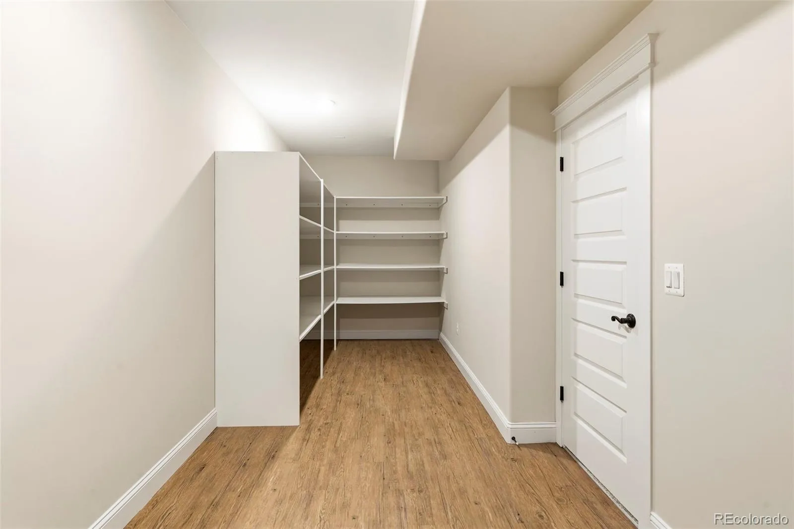 9427 E 51st Drive Denver CO 80238 | MLS #REC5924478 08202026033613 1600 37
