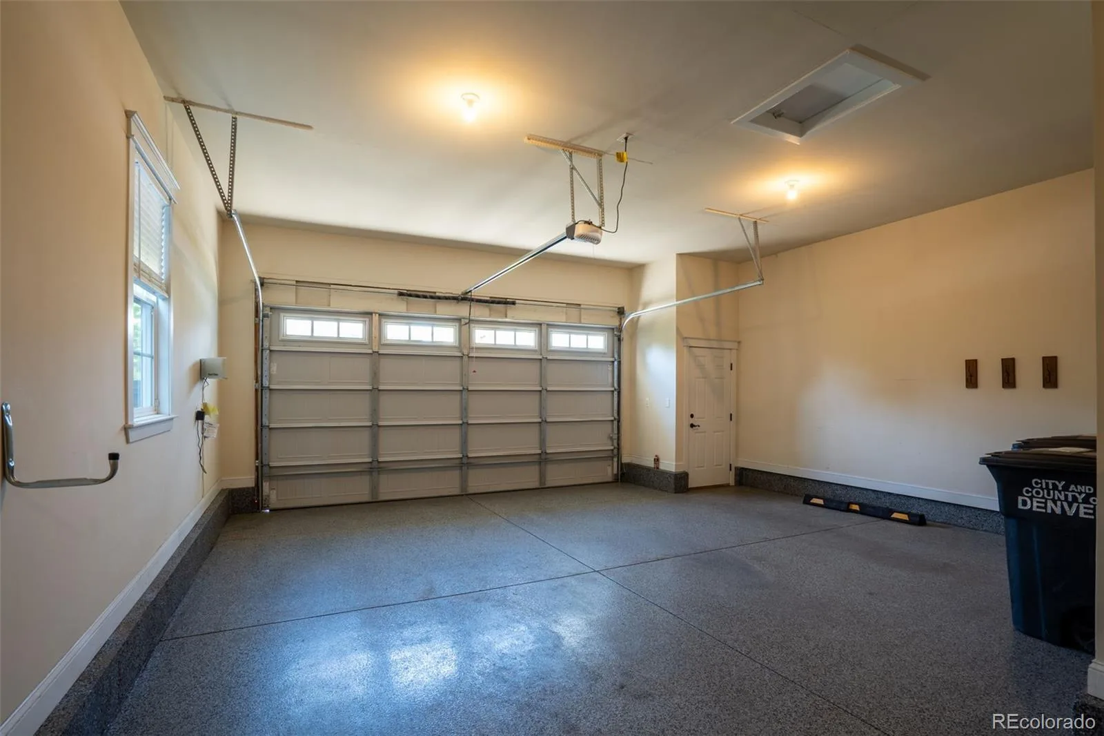 9427 E 51st Drive Denver CO 80238 | MLS #REC5924478 08202026033613 1600 44