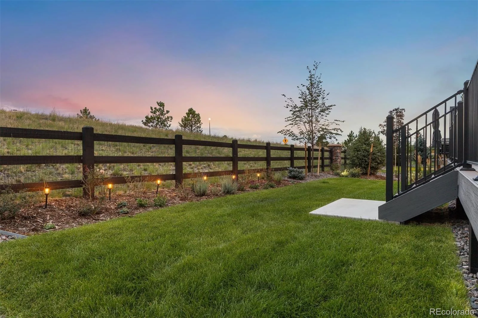 9026 S Shawnee Court Aurora CO 80016 | MLS #REC5925160 08282026174901 1600 8