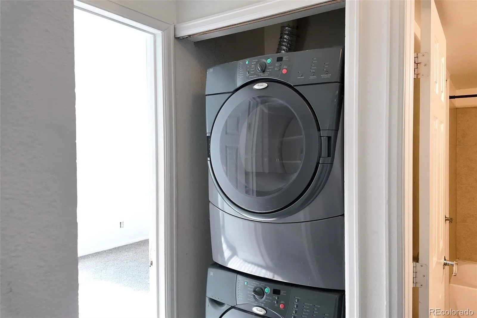 16001 E Alaska Place #7 Aurora CO 80017 | MLS #REC5925760 09222026112155 1600 9