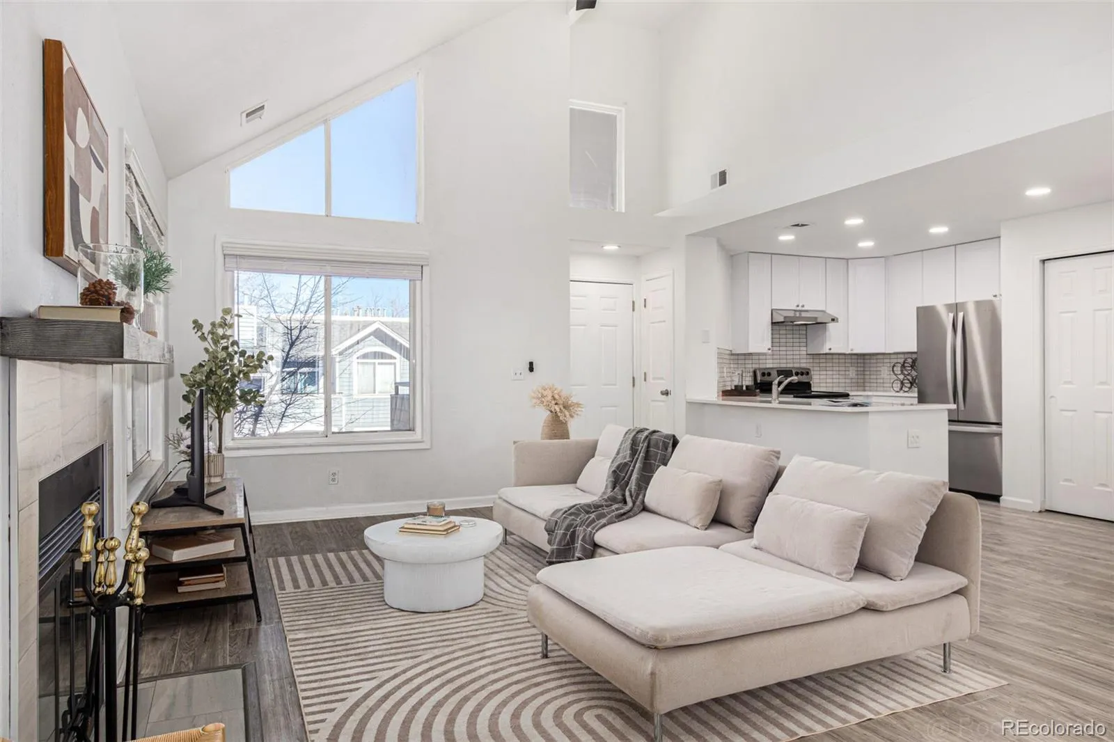 8500 E Jefferson Avenue #17C Denver CO 80237 MLS #REC5925860 05082026154617 1600 0