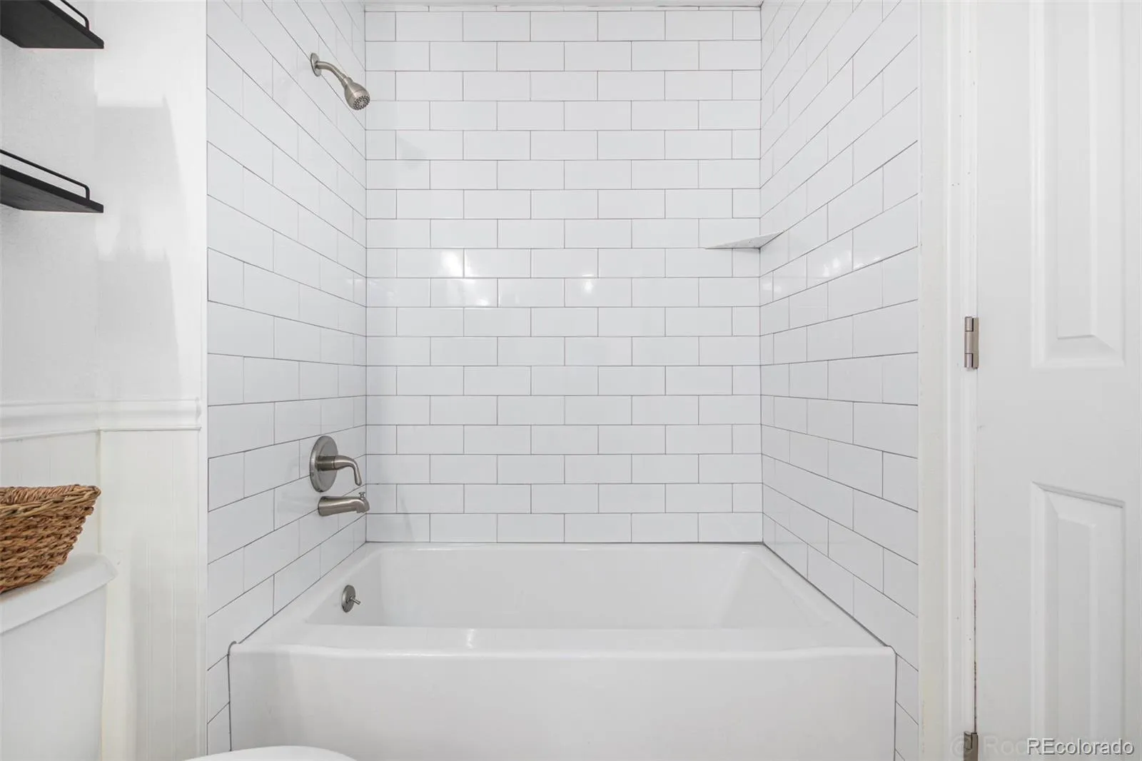 8500 E Jefferson Avenue #17C Denver CO 80237 MLS #REC5925860 05082026154617 1600 19