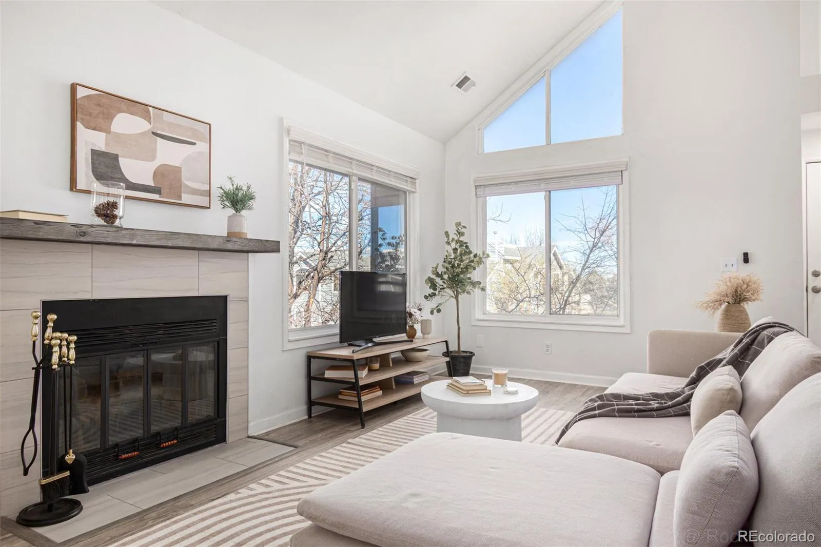 8500 E Jefferson Avenue #17C Denver CO 80237 MLS #REC5925860 05082026154617 1600 2
