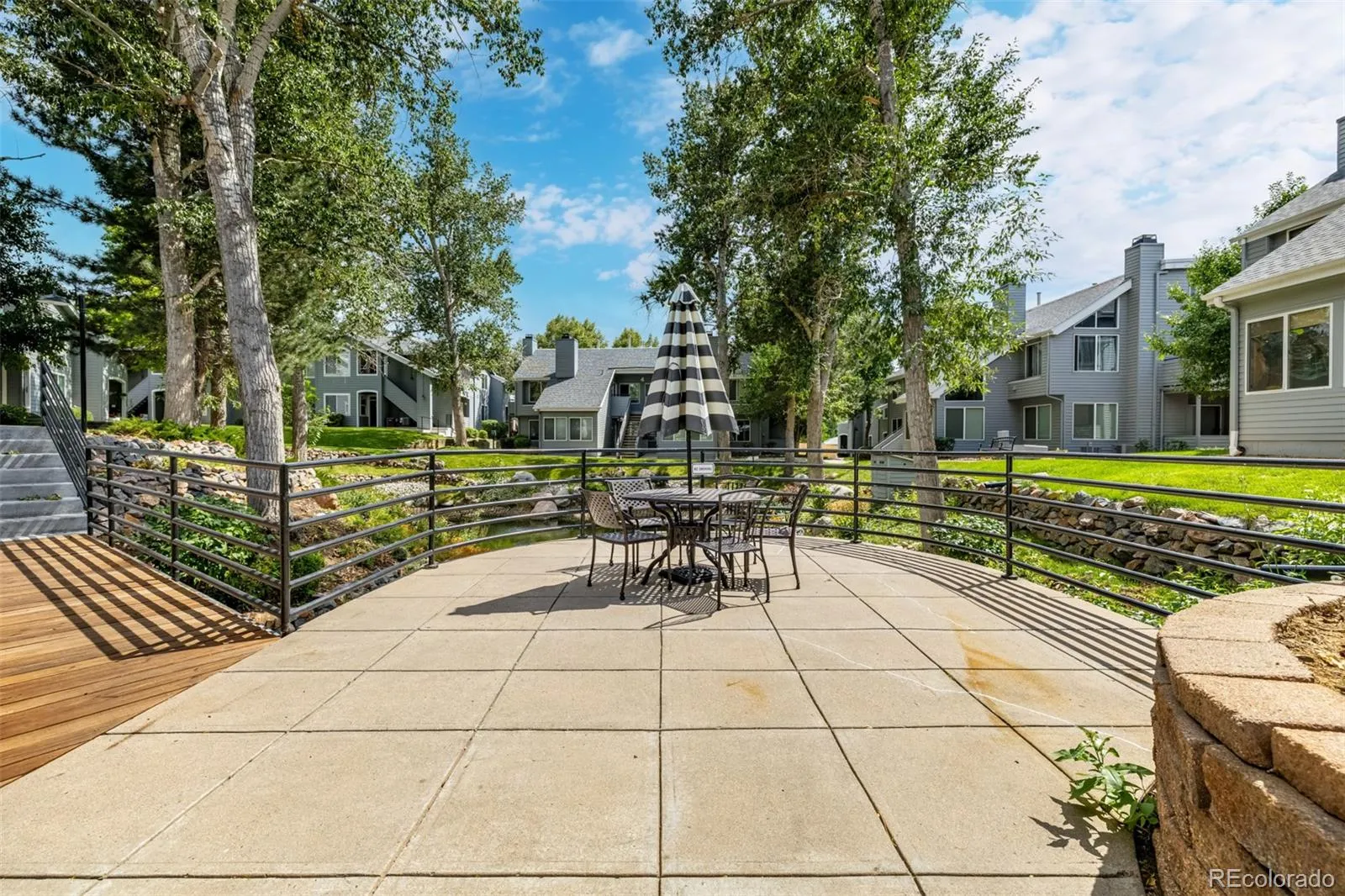 8500 E Jefferson Avenue #17C Denver CO 80237 MLS #REC5925860 05082026154617 1600 25