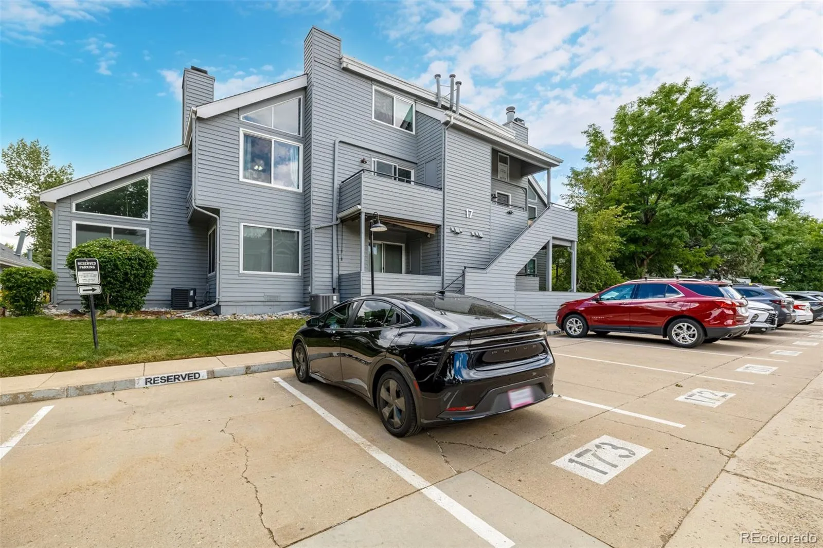 8500 E Jefferson Avenue #17C Denver CO 80237 MLS #REC5925860 05082026154617 1600 27