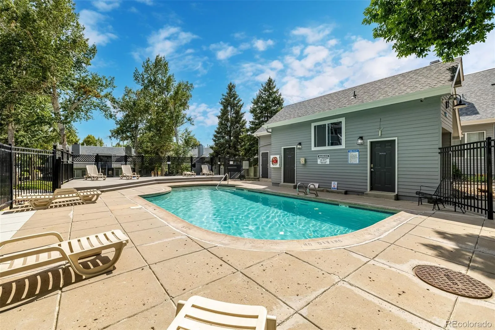 8500 E Jefferson Avenue #17C Denver CO 80237 MLS #REC5925860 05082026154617 1600 31