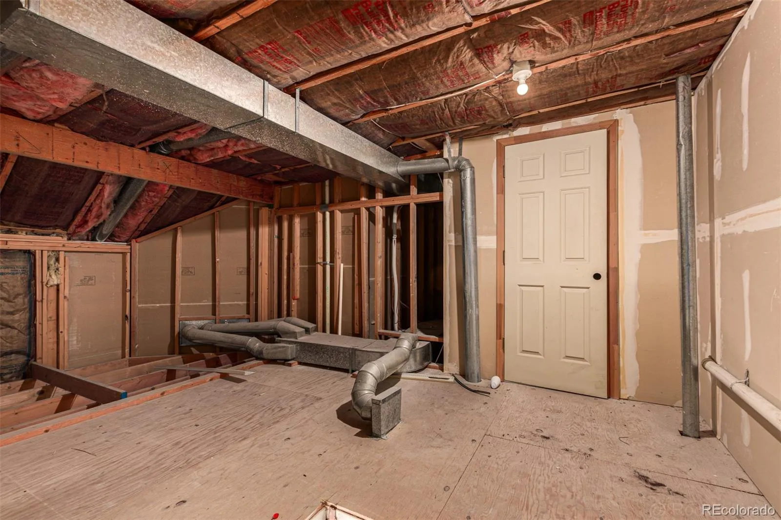 8500 E Jefferson Avenue #17C Denver CO 80237 MLS #REC5925860 05082026154617 1600 34