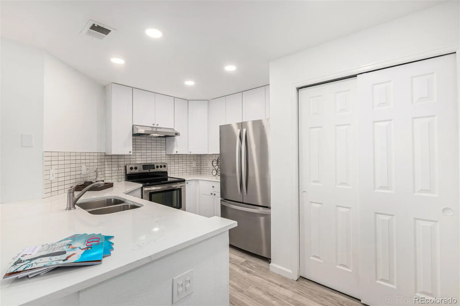 8500 E Jefferson Avenue #17C Denver CO 80237 MLS #REC5925860 05082026154617 1600 7