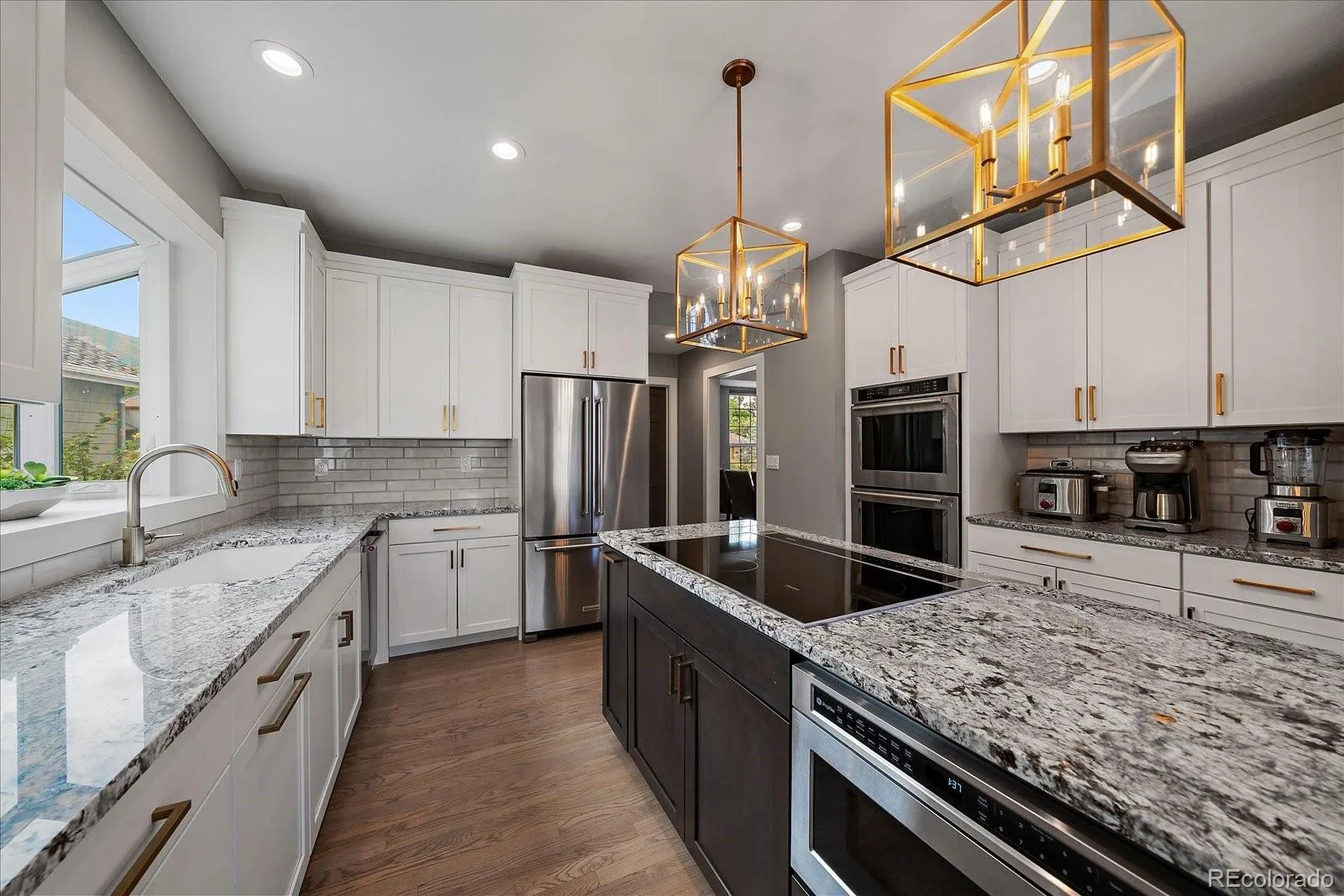 12 Willow Oak Littleton CO 80127 | MLS #REC5926184 08272026221101 1600 14