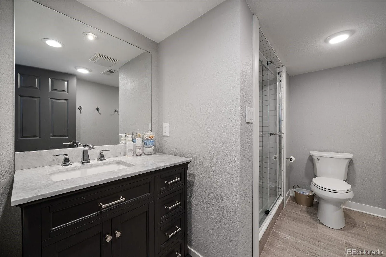 12 Willow Oak Littleton CO 80127 | MLS #REC5926184 08272026221101 1600 39