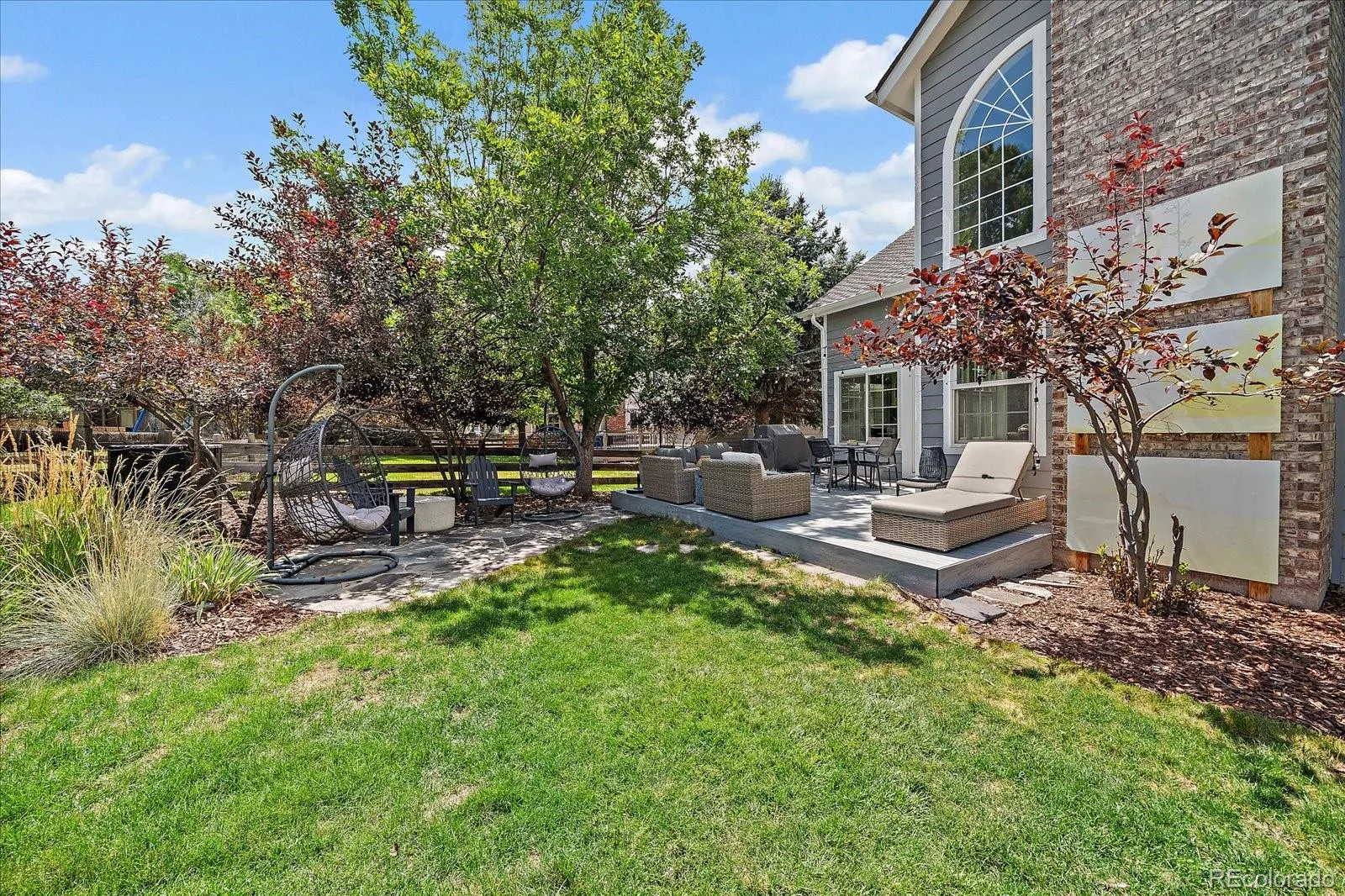 12 Willow Oak Littleton CO 80127 | MLS #REC5926184 08272026221101 1600 46