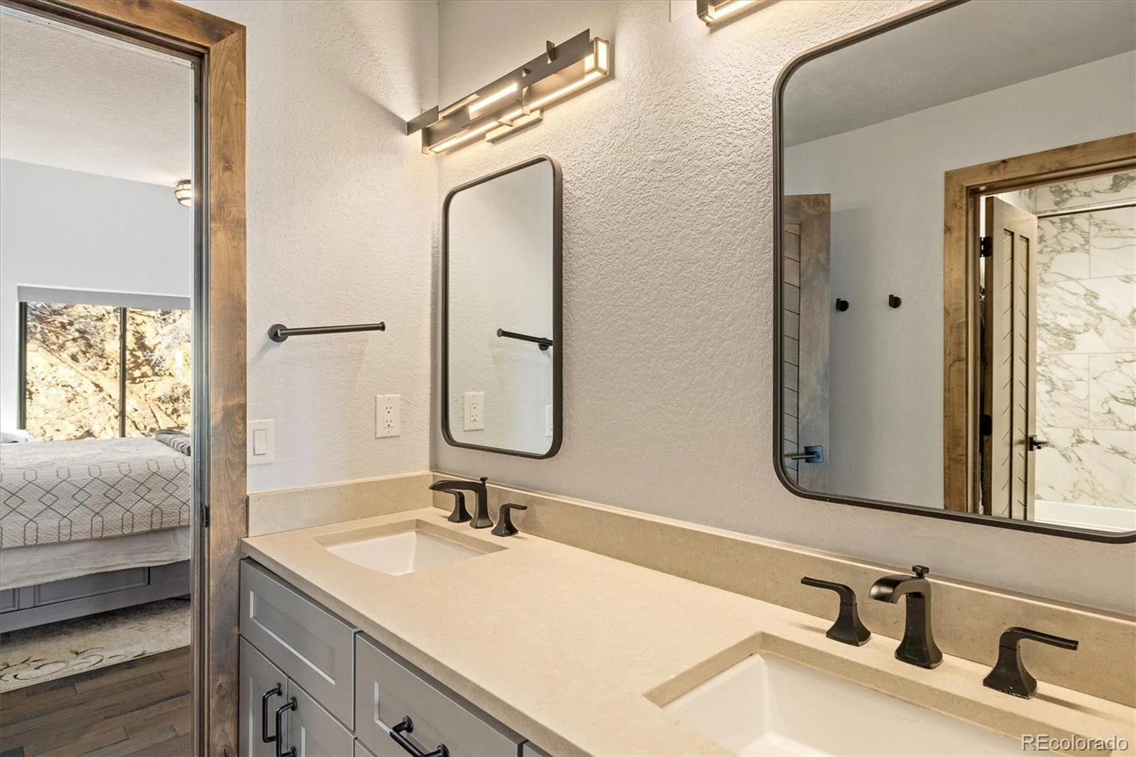 24994 Simmons Way Golden CO 80403 | MLS #REC5928985 07172026193340 1600 36