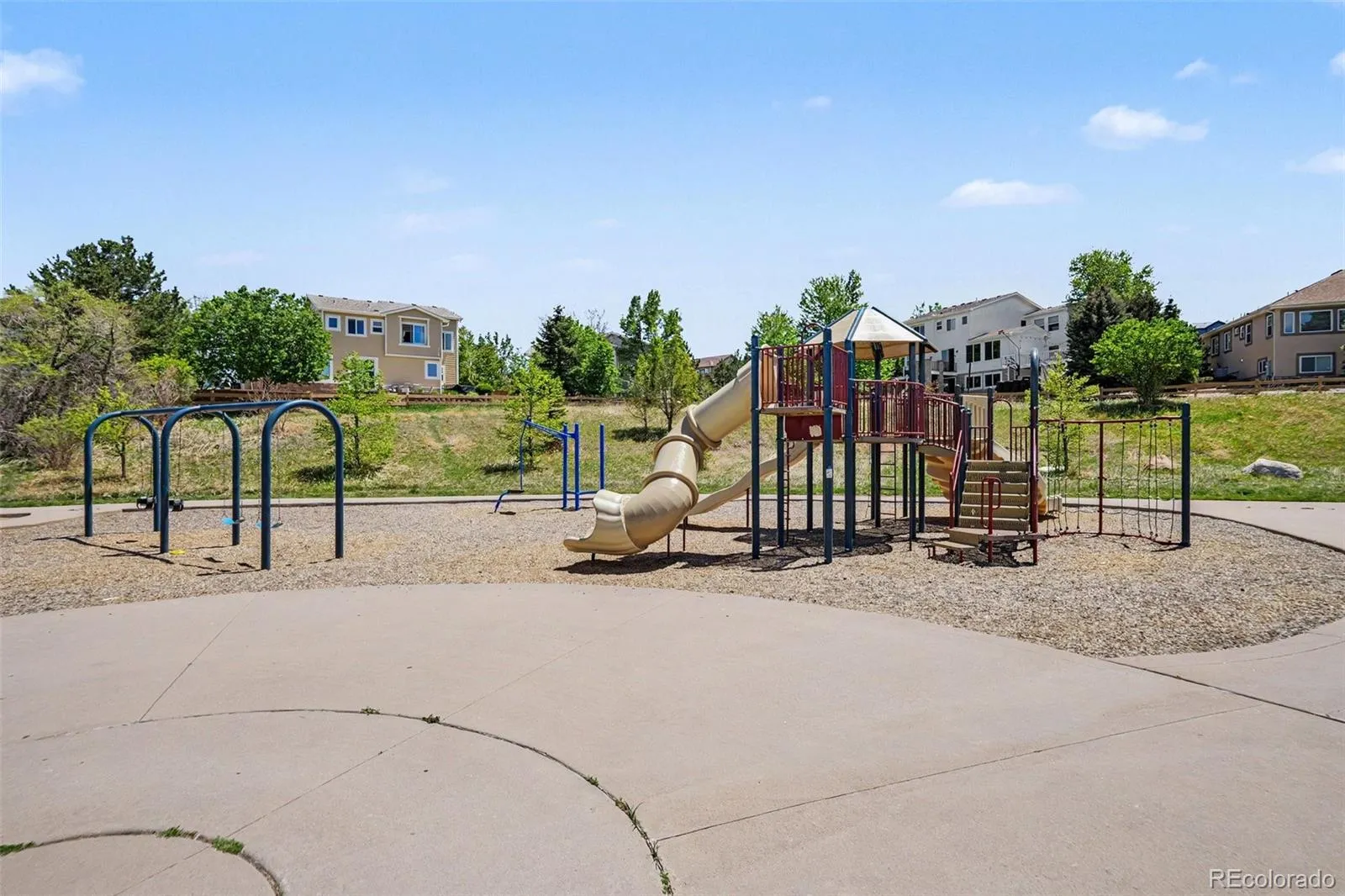 10600 Stonington Street Highlands Ranch CO 80126 MLS #REC5929868 05142026230204 1600 42