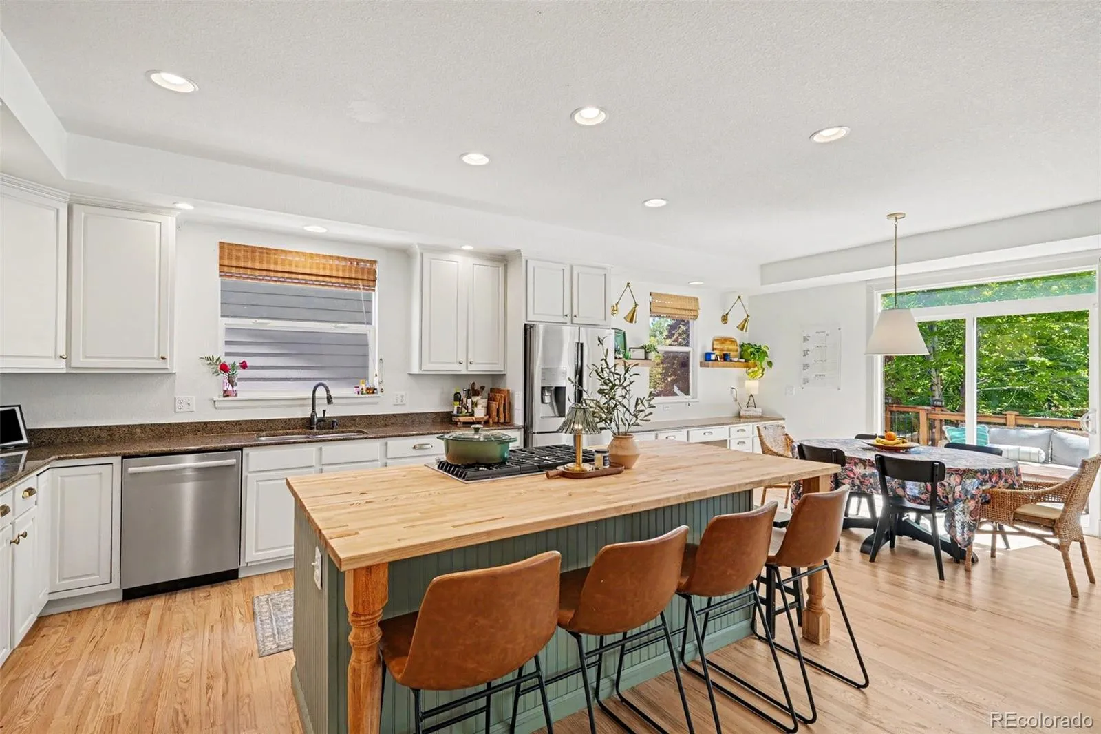 10600 Stonington Street Highlands Ranch CO 80126 MLS #REC5929868 05142026230204 1600 7