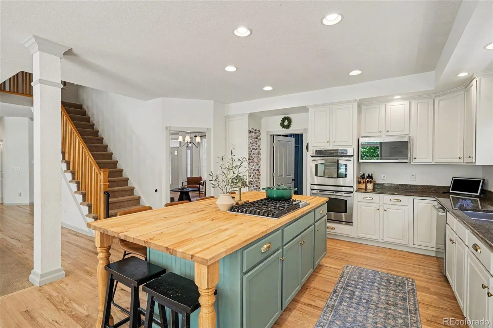 10600 Stonington Street Highlands Ranch CO 80126 MLS #REC5929868 05142026230204 1600 8