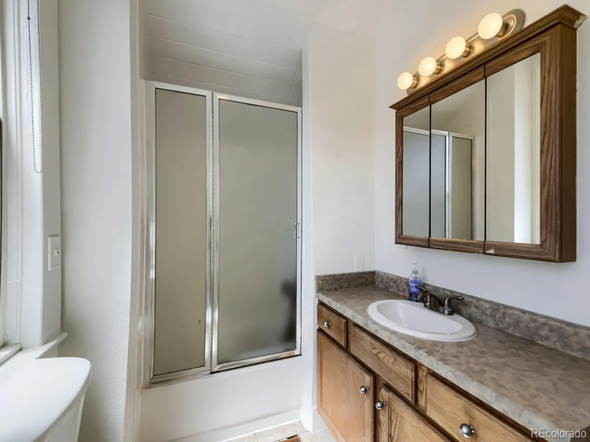818-820 E 20th Avenue Denver CO 80218 MLS #REC5930605 04242026195847 1200 18