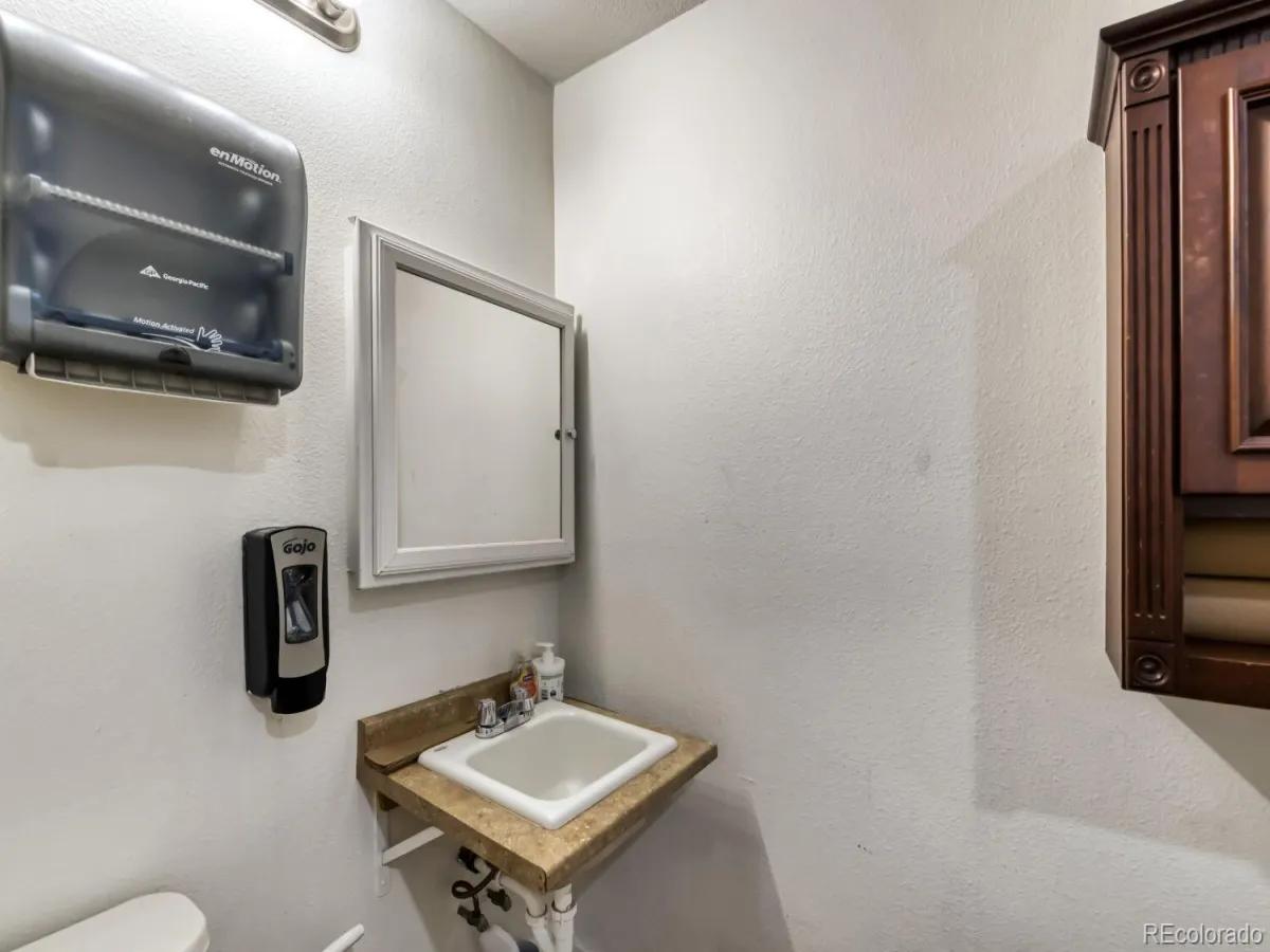 818-820 E 20th Avenue Denver CO 80218 MLS #REC5930605 04242026195847 1200 20