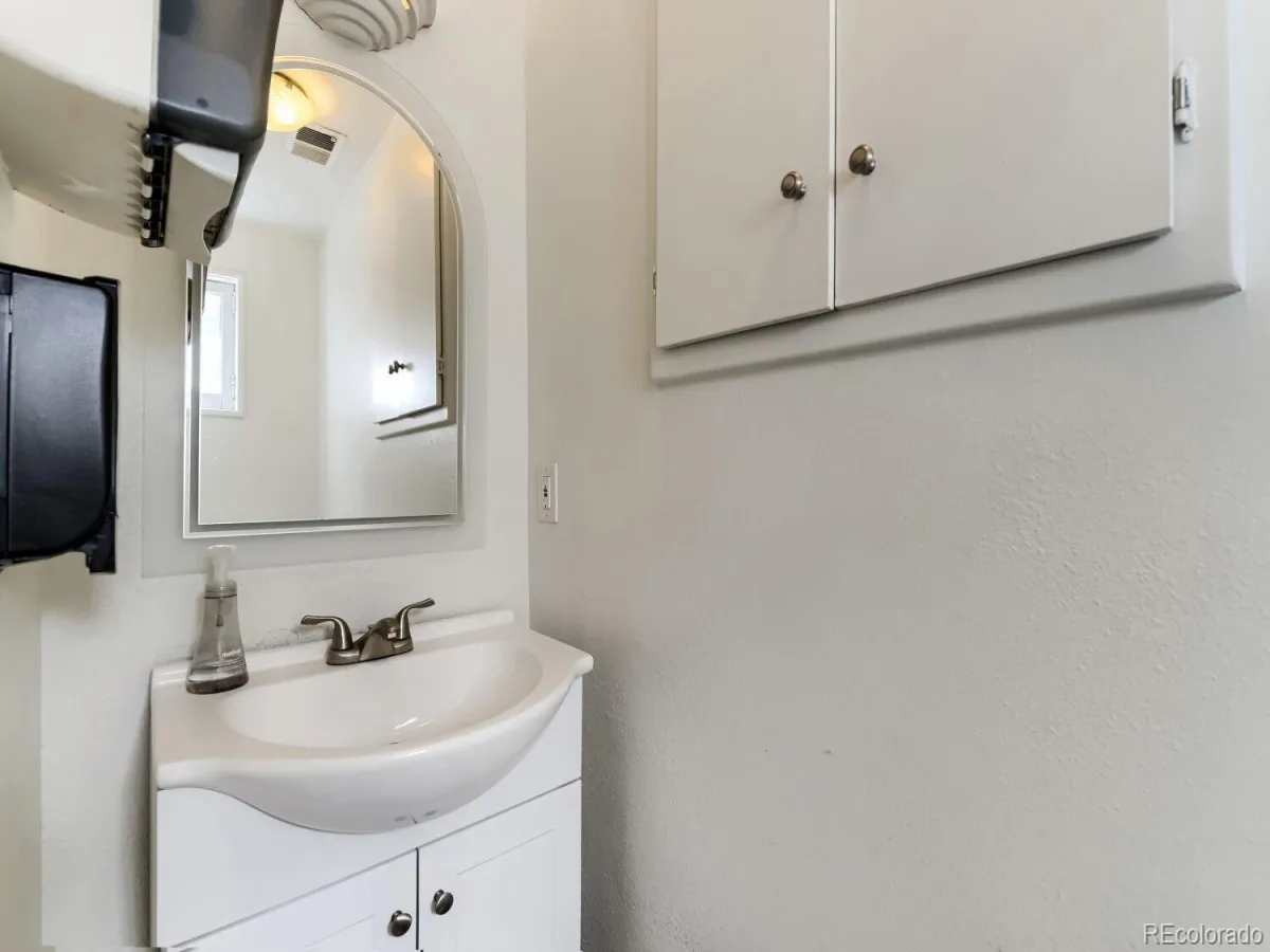 818-820 E 20th Avenue Denver CO 80218 MLS #REC5930605 04242026195847 1200 21
